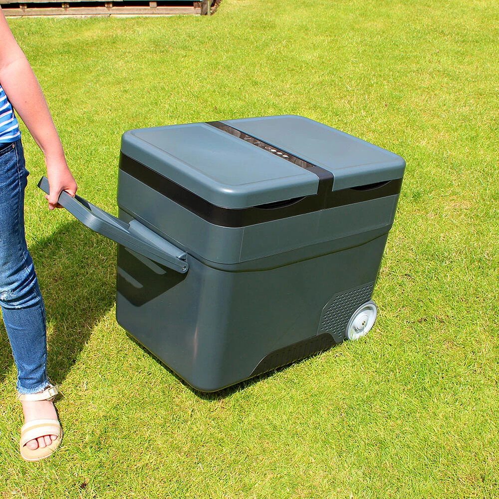 Outdoor Revolution Eco Deep Extreme Compressor Car Cooler 26L 4 Outdoor Revolution Eco Deep Extreme Compressor Car Cooler 26L - Image 2