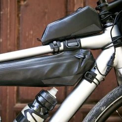 Roswheel Road Frame Bag Medium (3L) -Alphanova Shop k725fb6dd1a406aed9990d5a58f4893cd